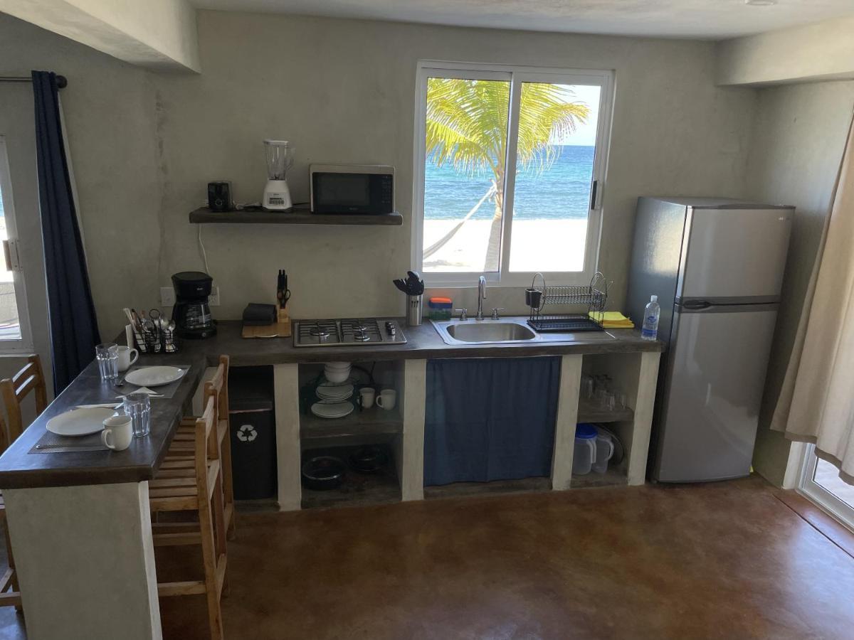 Beach Front Lofts, La Ventana Екстериор снимка