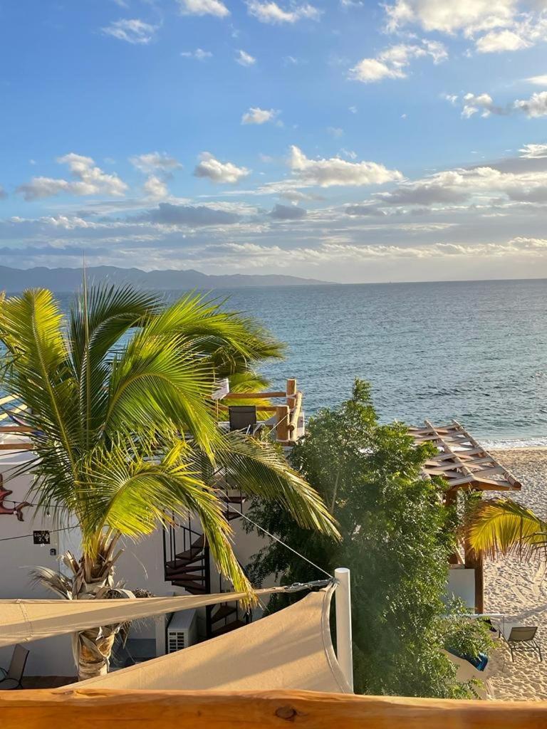 Beach Front Lofts, La Ventana Екстериор снимка